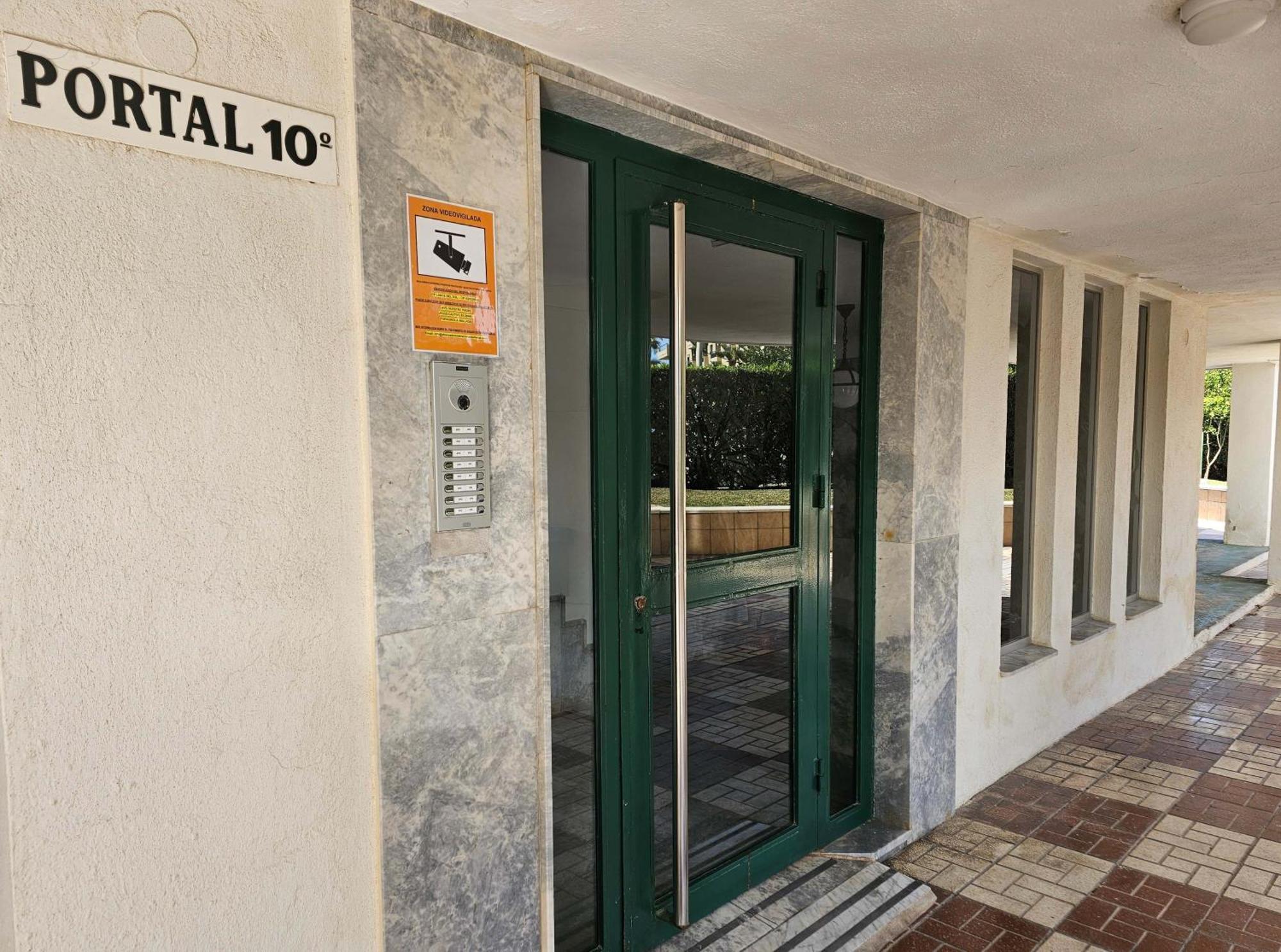 Rymlig Laegenhet Foer 7,8 Persons In Los Boliches, Fuegirola Fuengirola Exterior foto